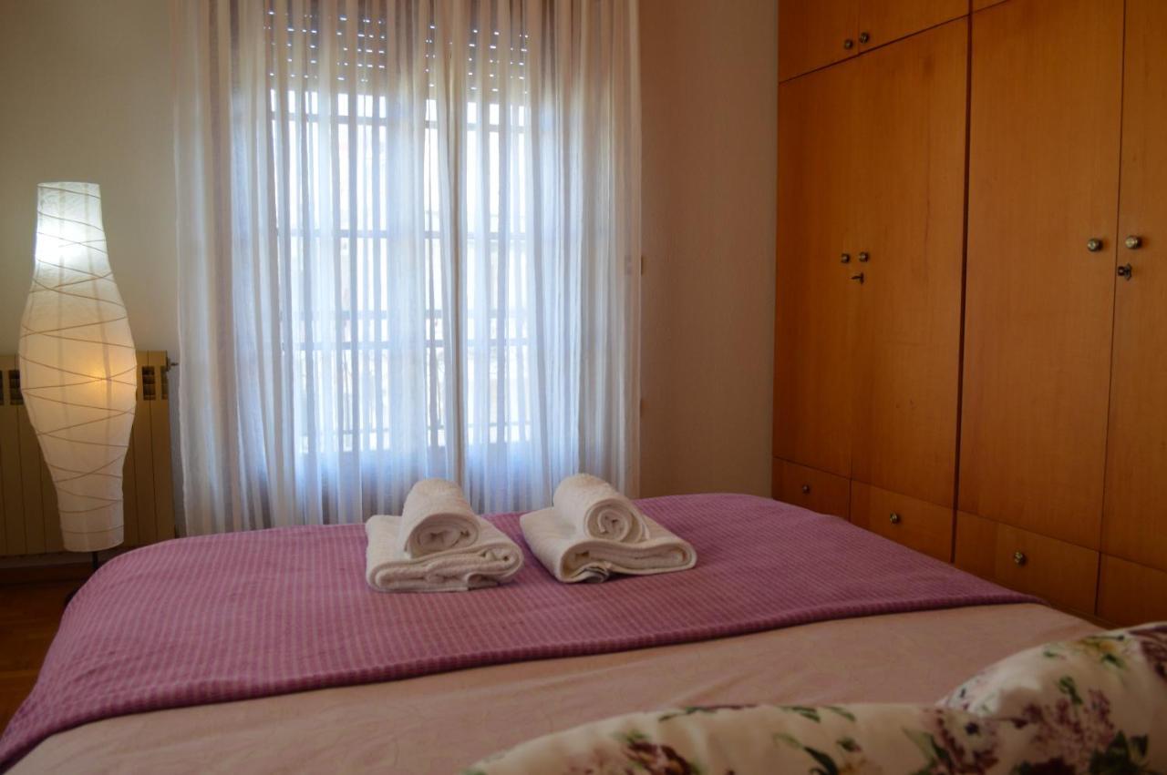 Meteora Family House Lägenhet Kalampaka Exteriör bild